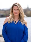 Shelly L Gracey
