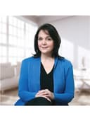 Lynn Faris