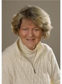 Ursula D Saarniit