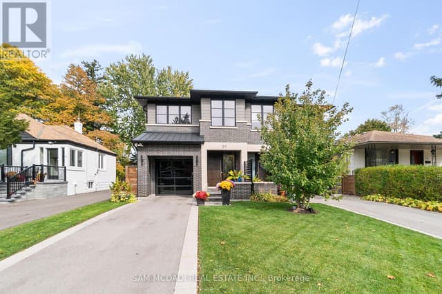 39 Oakwood Ave. N