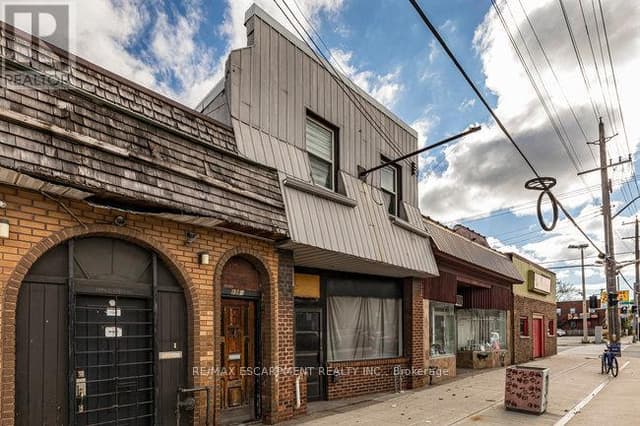 196 1/2 Kenilworth Ave. N