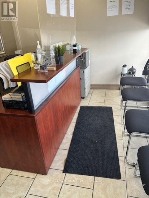 2891 Derry Rd. E