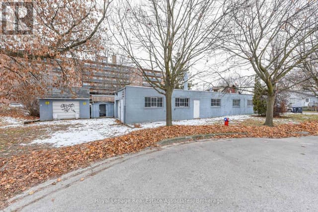 #rear - 1089 Seneca Ave.