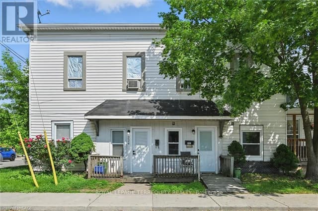 224 Rosslyn Ave. N