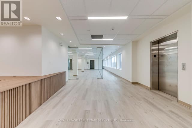 104 - 401 Victoria Ave. N