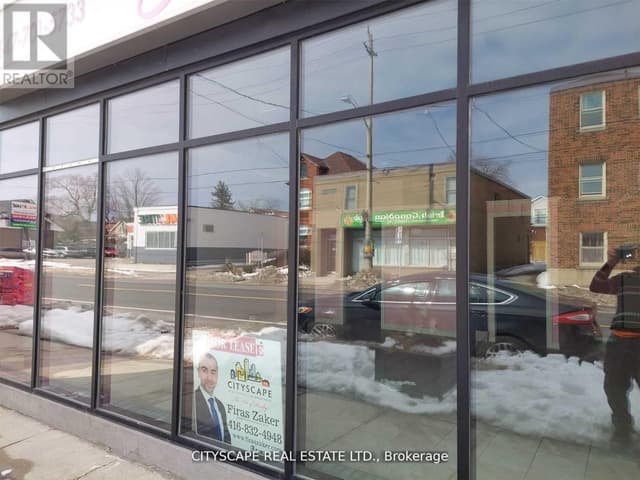101 - 398 Concession St.