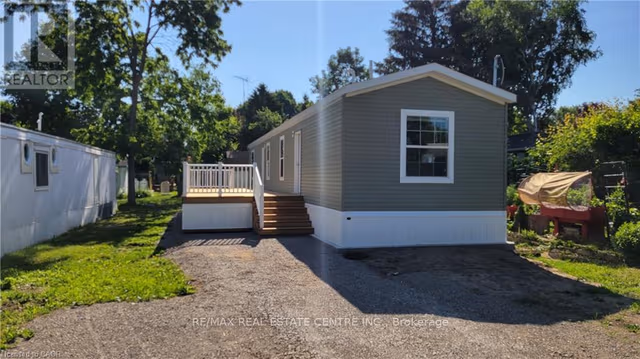 77 Park Ln.