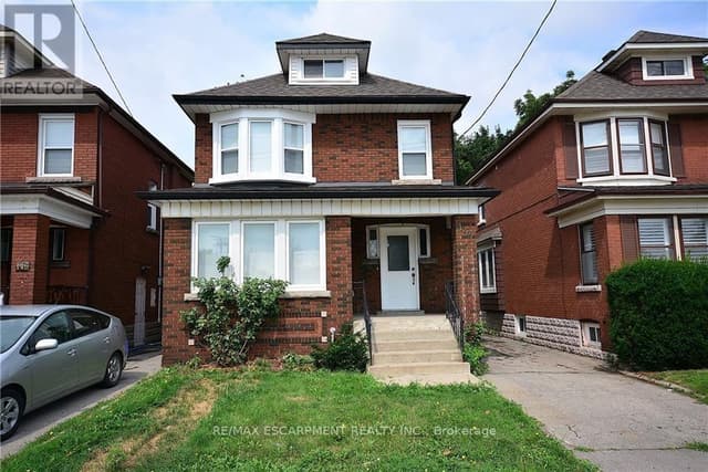 144 Ottawa St. S