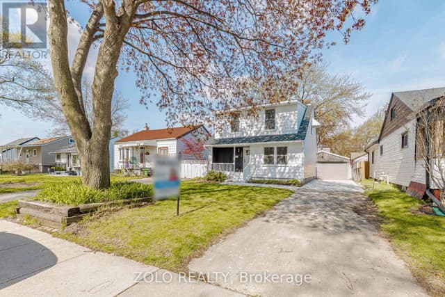 283 Ivon Ave. W