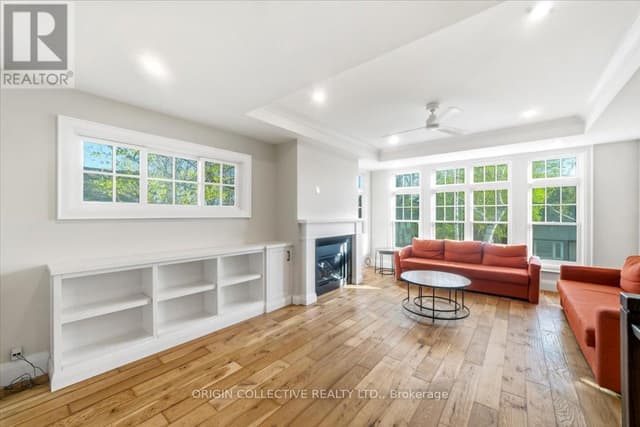 79 Wilson St. E