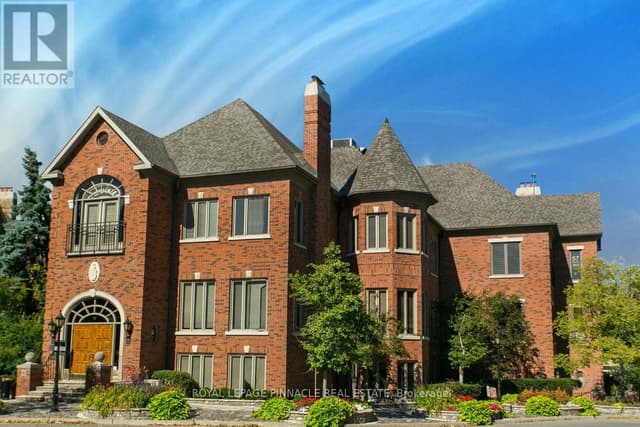 55-204 - 55 Village Centre Pl.