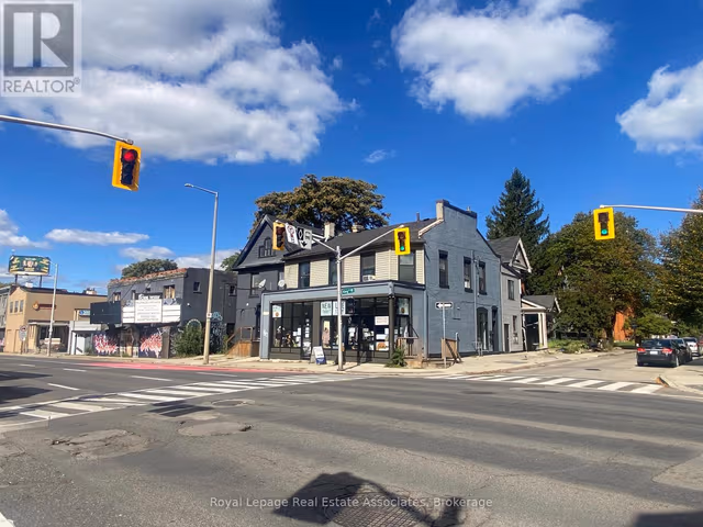 428 King St. W