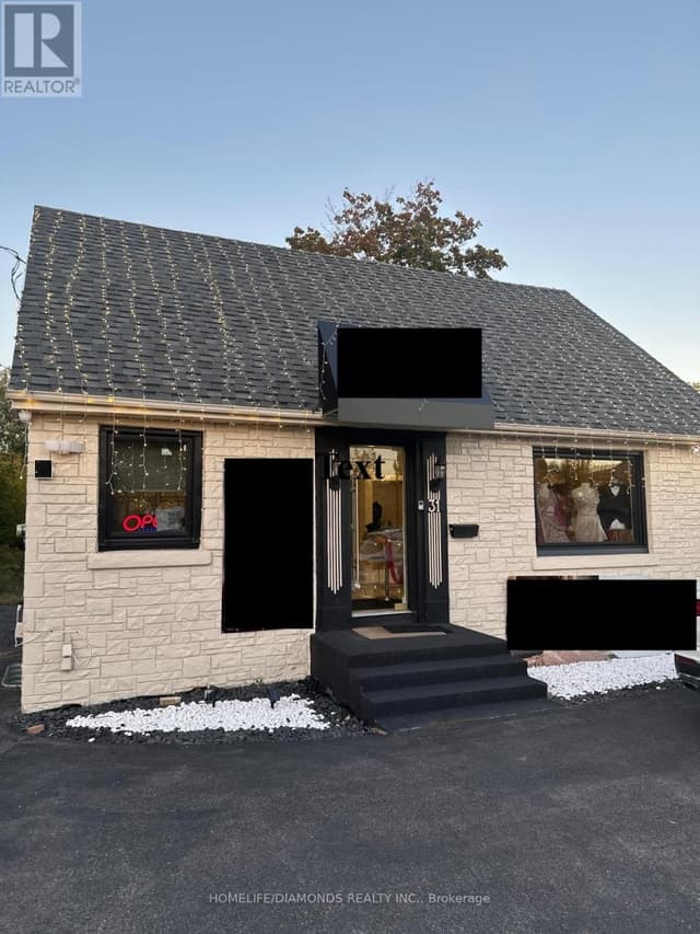 31 Queen St. S