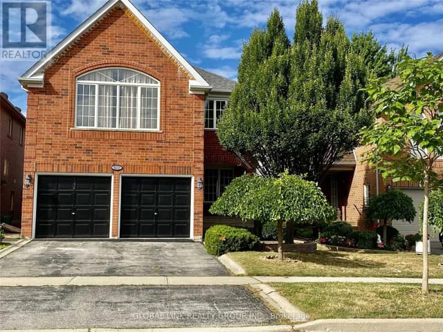 5271 Russell View Rd.