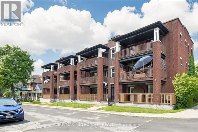 2 - 41 Albert St.