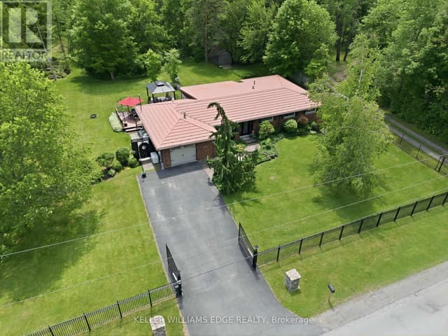 484 11th Concession Rd. E