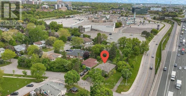 1011 Pearson Dr.