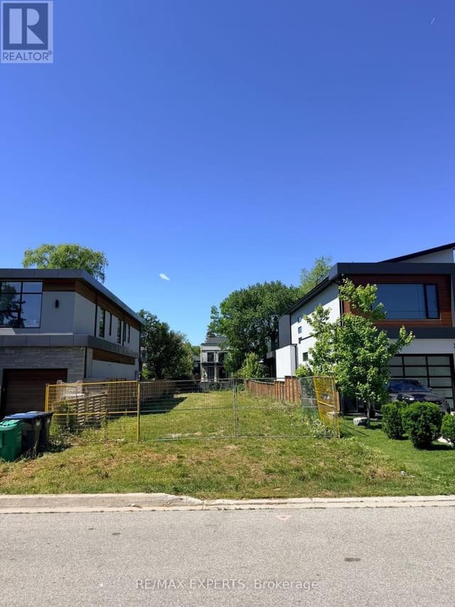 755 Montbeck Cres.
