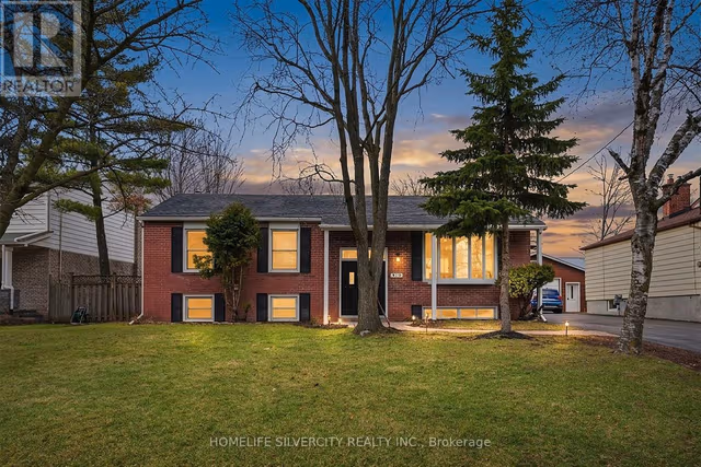 578 Trafford Cres.