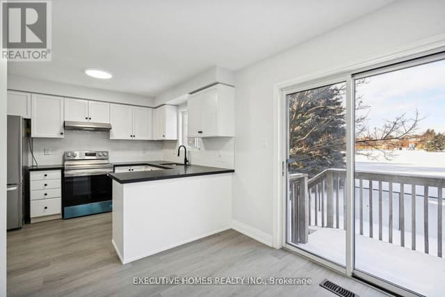 60 - 2665 Thomas St.