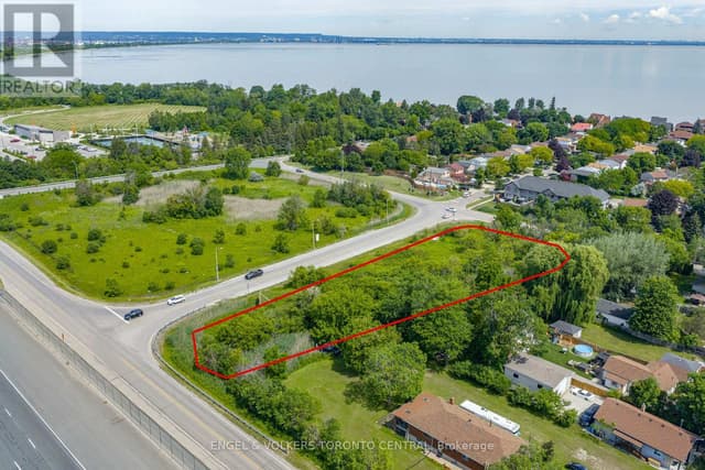 6 Parkedge Dr.