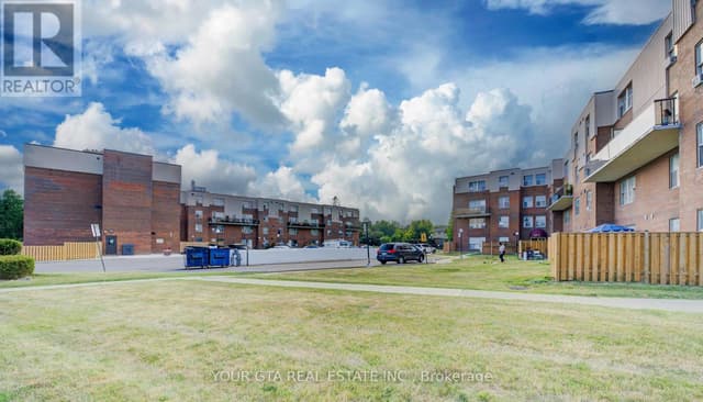 122 - 1055 B Forestwood Dr.