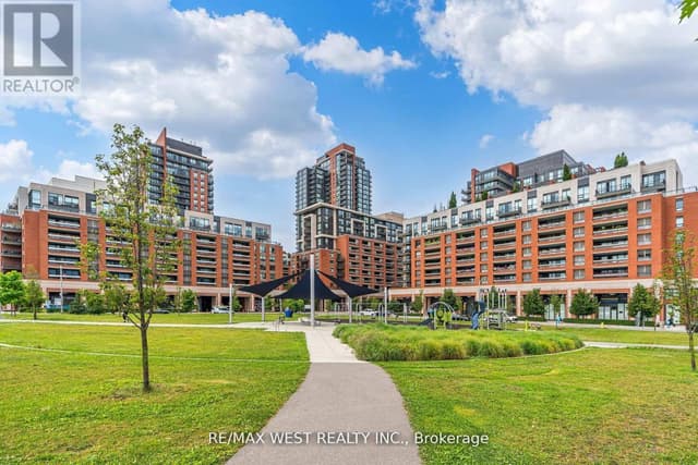 803 - 830 Lawrence Ave. W