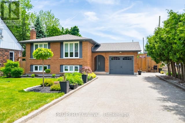 310 Parkside Dr.