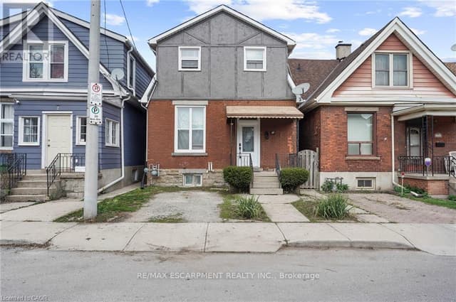 11 Wright Ave.