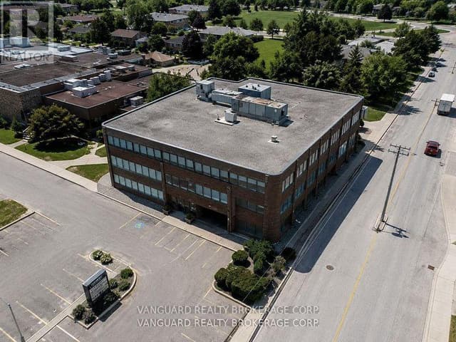 204-205 - 2227 South Mill Way