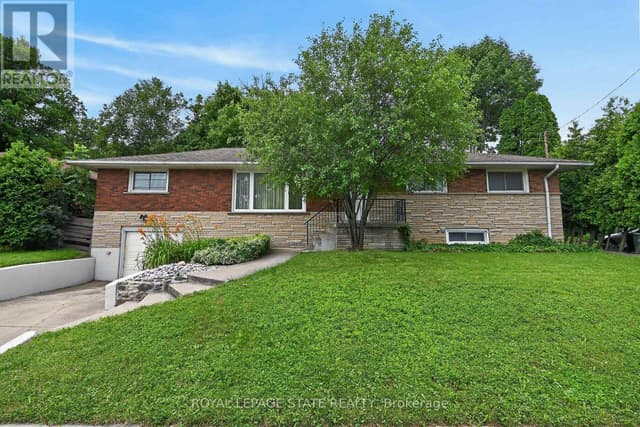 27 Ainslie Ave.