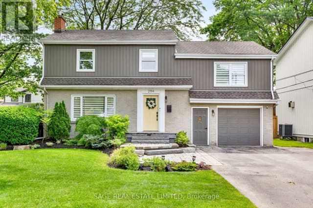 2194 Yorkshire Cres.