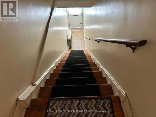 1062 Main St. W