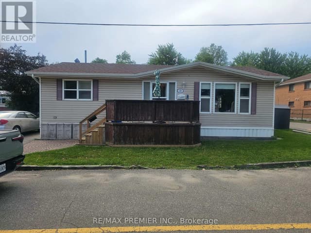 5th Ave West Unit #21 - 1749 Dundas St. E