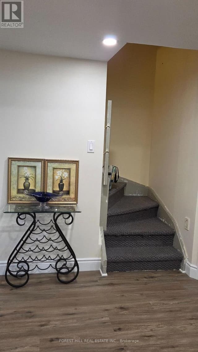 957 Sonoma Ct.
