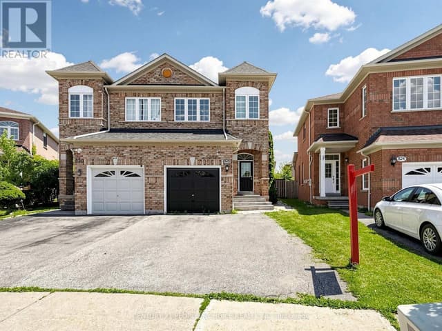 828 Khan Cres.