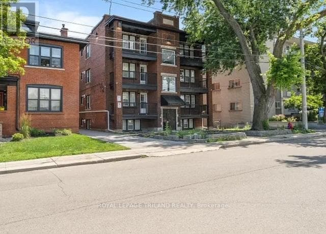 5 - 15 Balmoral Ave. S