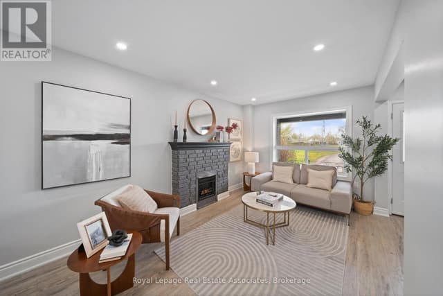 305 Weir St. N