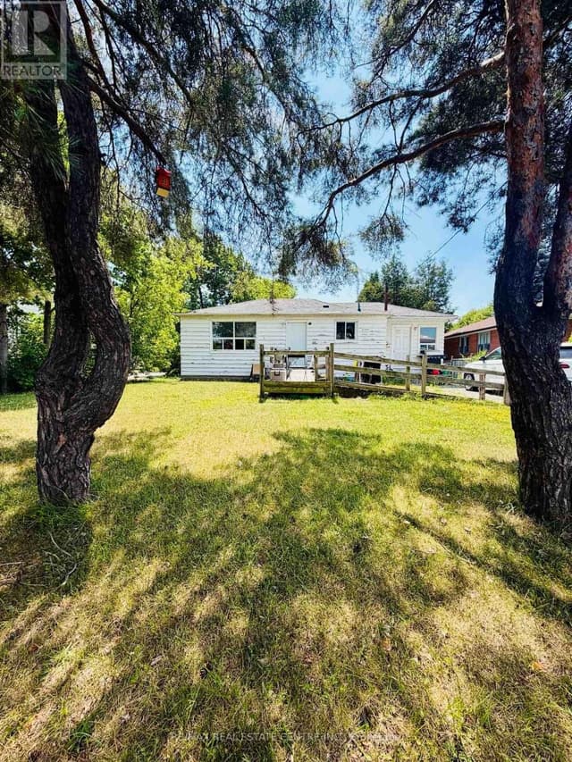 7118 Goreway Dr.