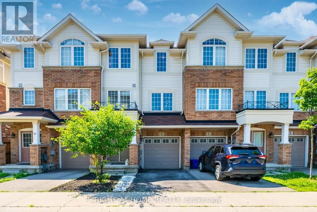 8 Kenridge Terr.
