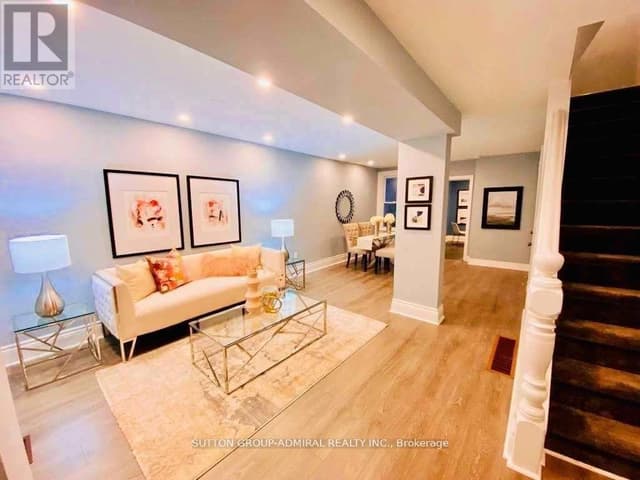 123 Lottridge St.