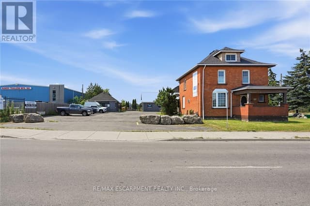 1360 Rymal Rd. E