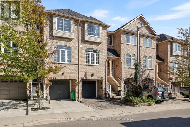 3370 Redpath Circle