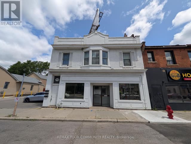 358 Main St. W
