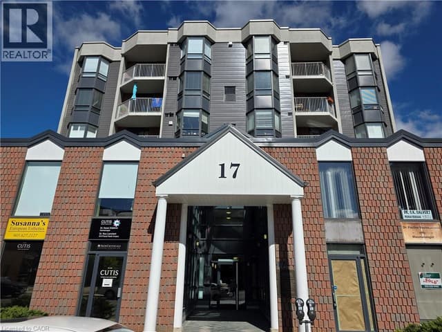 17 King St. E Unit 206