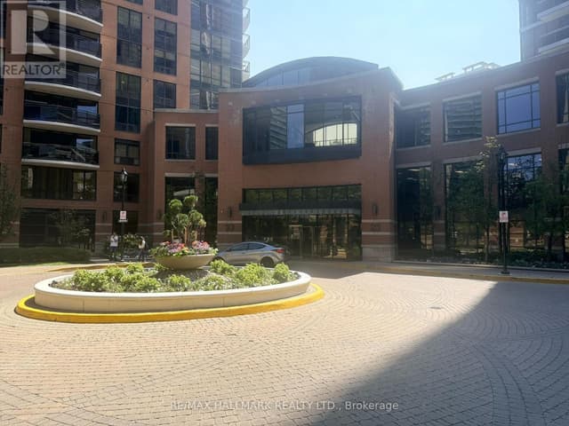 2011 - 23 Sheppard Ave. E