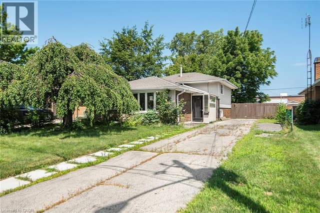 100 Mountain Ave. N