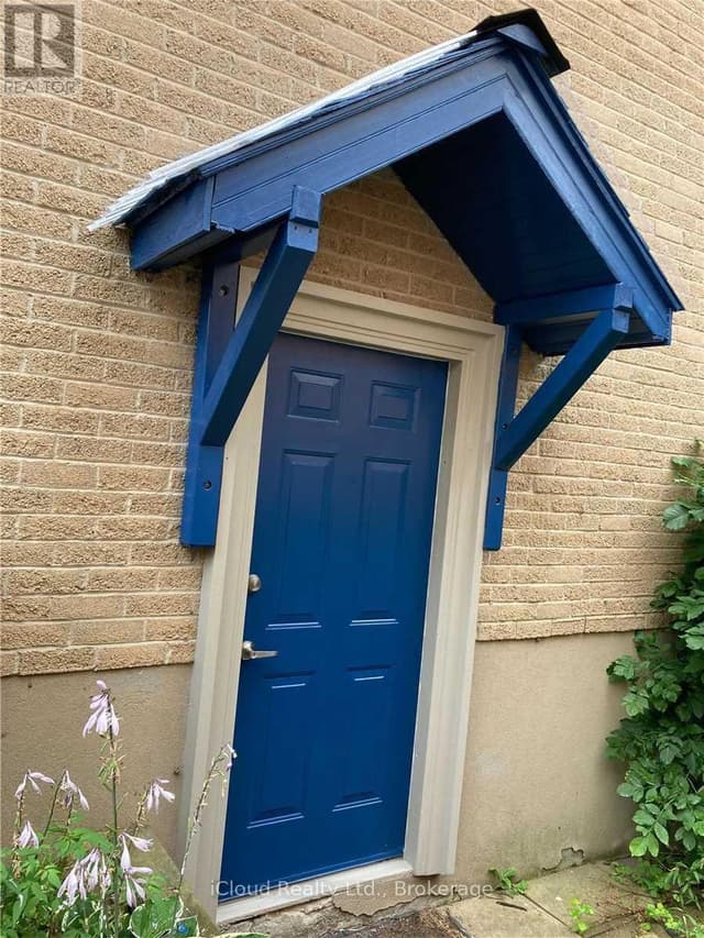 1449 Ithaca Ct.