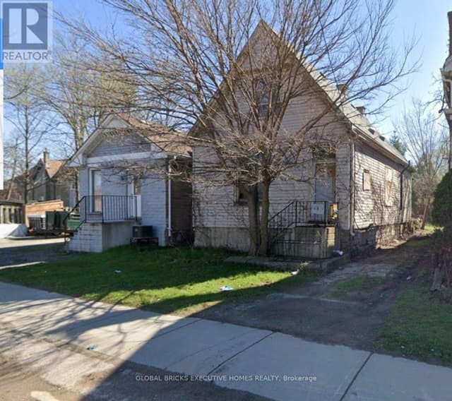 188 Wharncliffe Rd. S