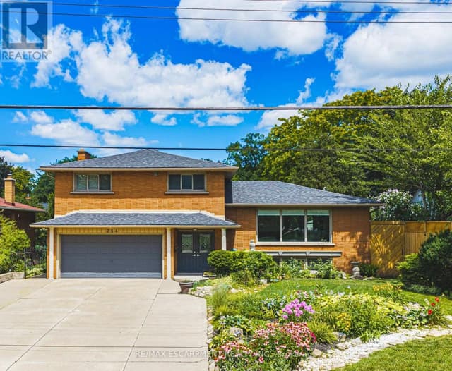 364 Fennell Ave. W